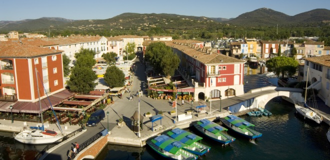 vacances à la plage à port grimaud